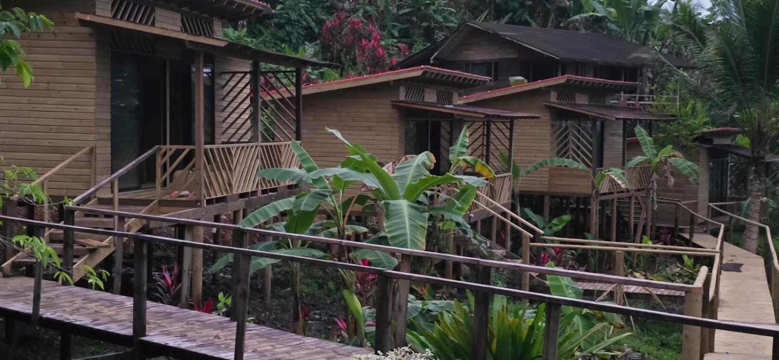 Pacific Nuqui Lodge Екстериор снимка
